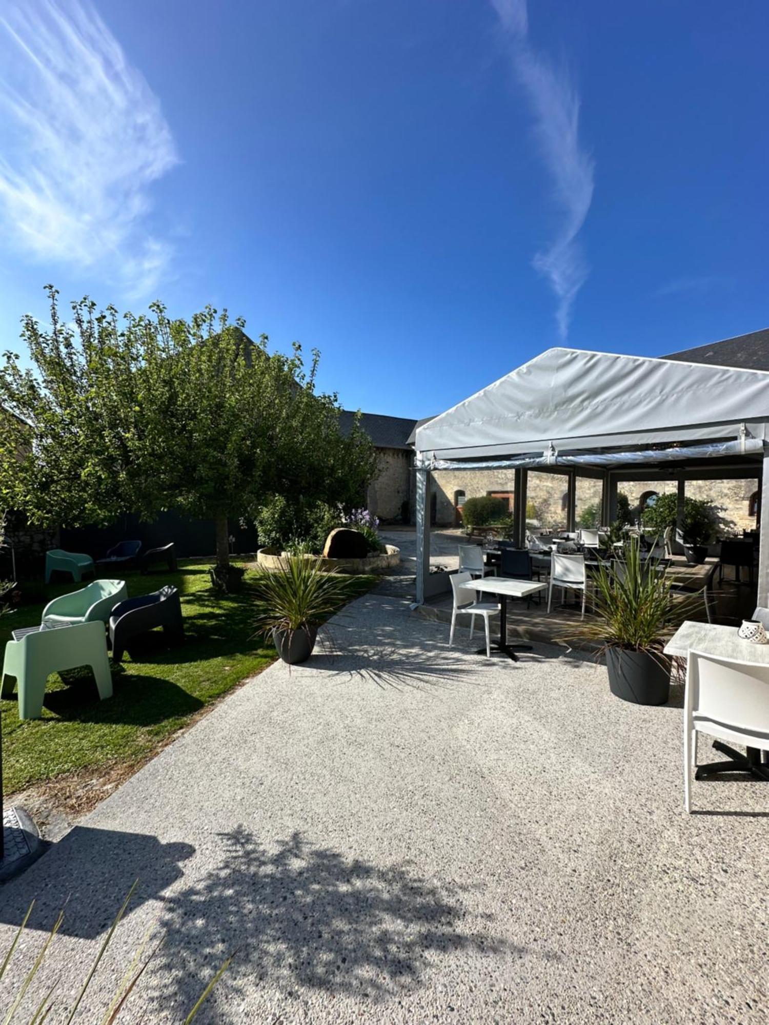 Restaurant Le Clos De L 'ancien Pressoir Hotel Commes